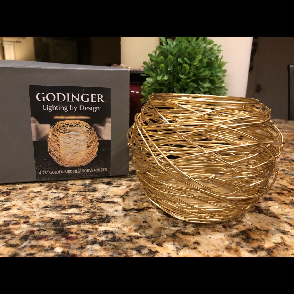 GODINGER Gold Nest Votive Holder. NWOT’s.